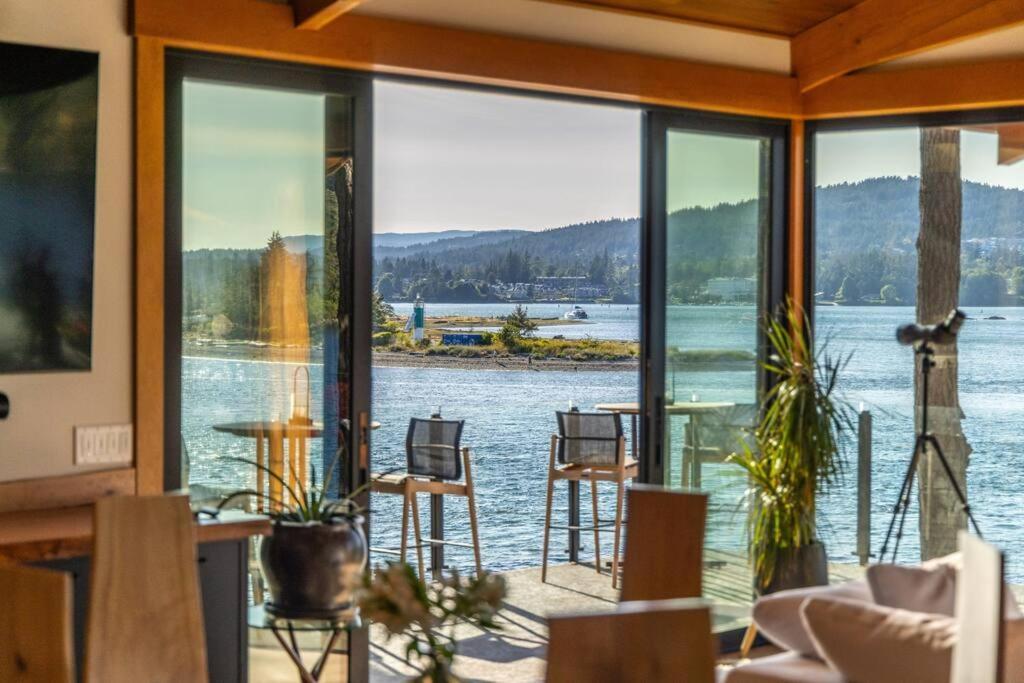 Kingfisher Manor Villa Sooke Bagian luar foto
