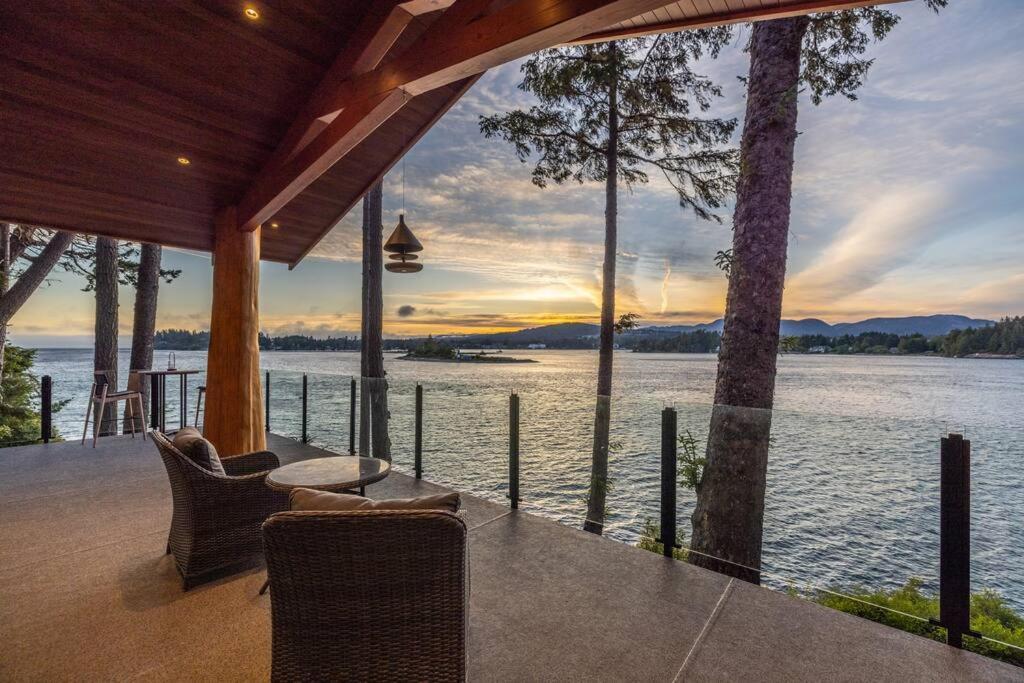 Kingfisher Manor Villa Sooke Bagian luar foto